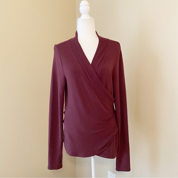Athleta Poise Dance Wrap Tie Burgundy Sweater - Medium - Picture 16 of 16